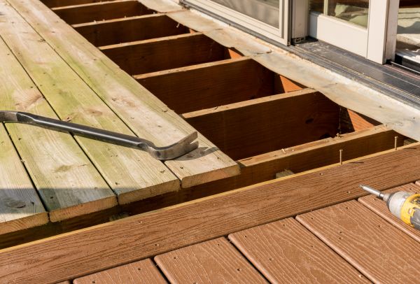 Old Deck Repair in Novi