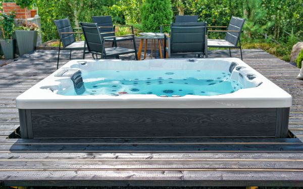 Spa Deck Remodeling in Novi