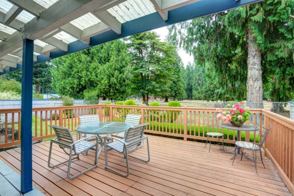 Cost of Deck Carpentry Service in Novi