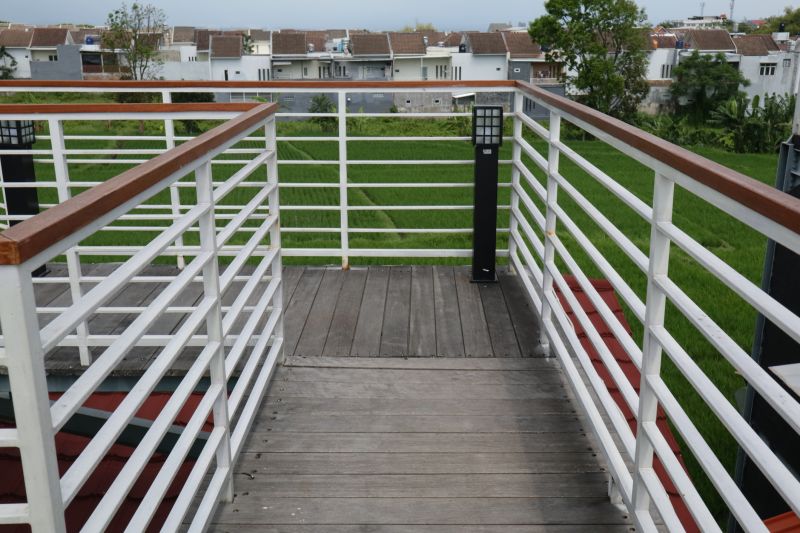 Custom Railing and Accessory Installers